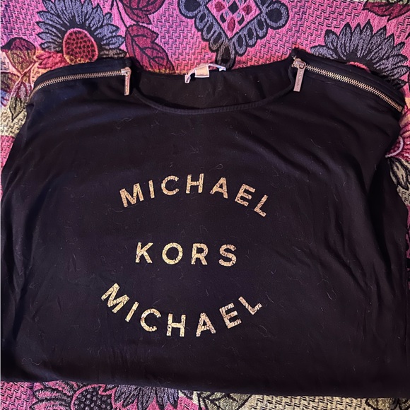Michael Kors Black Top with Gold Label - Picture 1 of 2